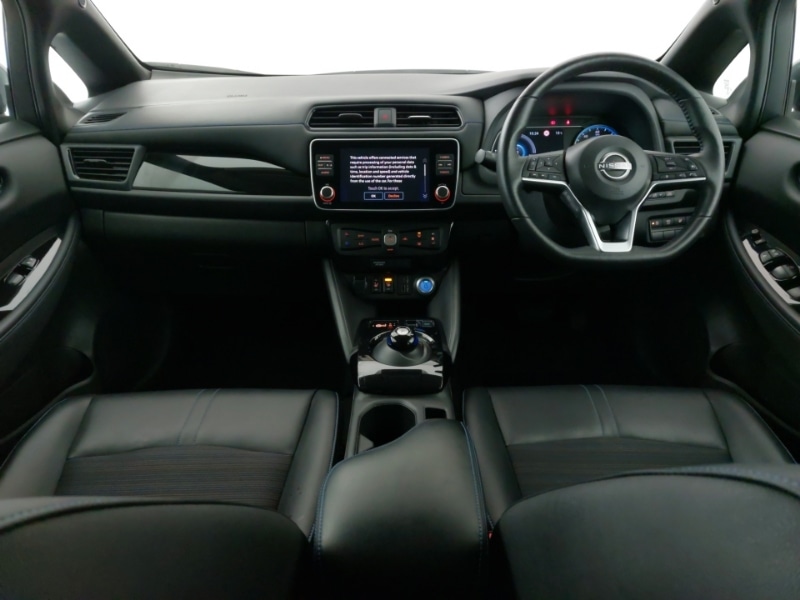 Used Nissan Leaf 2022 for sale - 77142573: Photo 2