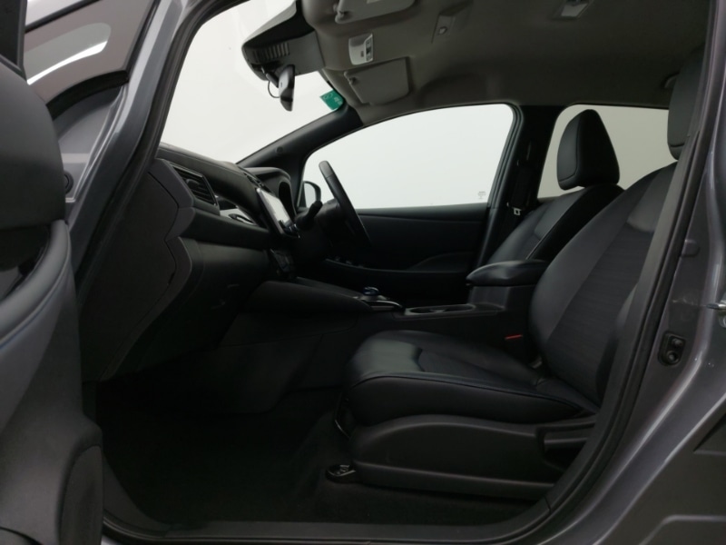 Used Nissan Leaf 2022 for sale - 77142573: Photo 5