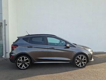 Used Ford Fiesta 2023 for sale - 78873090: Photo