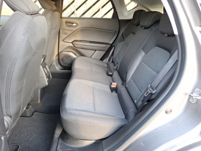 Used Renault Captur 2022 for sale - 76708990: Photo 6