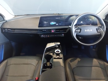 Used Kia EV6 2023 for sale - 79100812: Photo