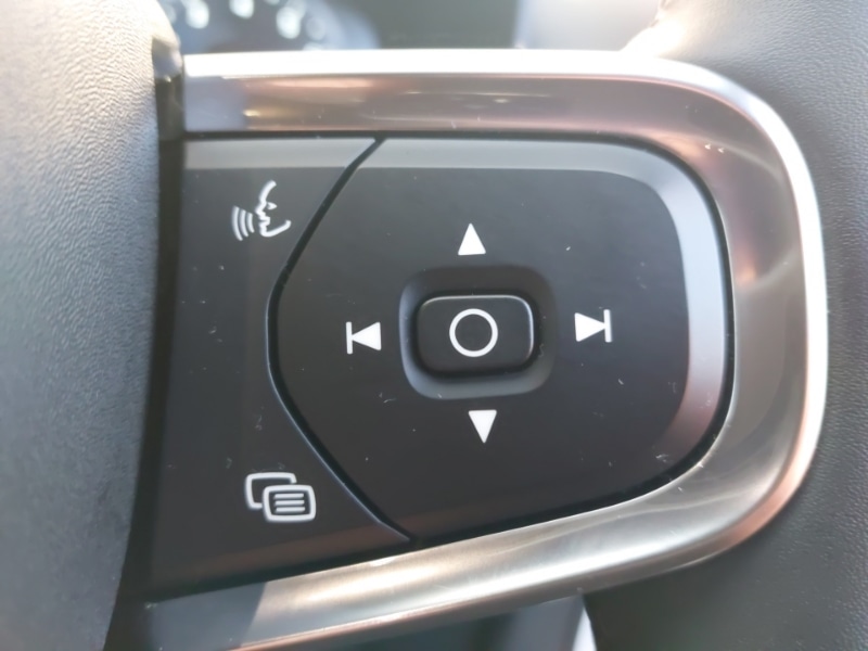 Used Volvo XC40 2021 for sale - 76785966: Photo 12