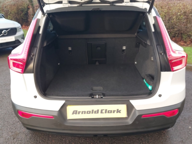 Used Volvo XC40 2021 for sale - 76785966: Photo 8