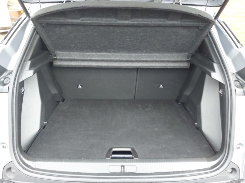 Used Peugeot 2008 2024 for sale - 77010864: Photo 8