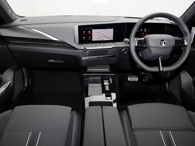 Used Vauxhall Astra 2025 for sale - 76833187: Photo 2