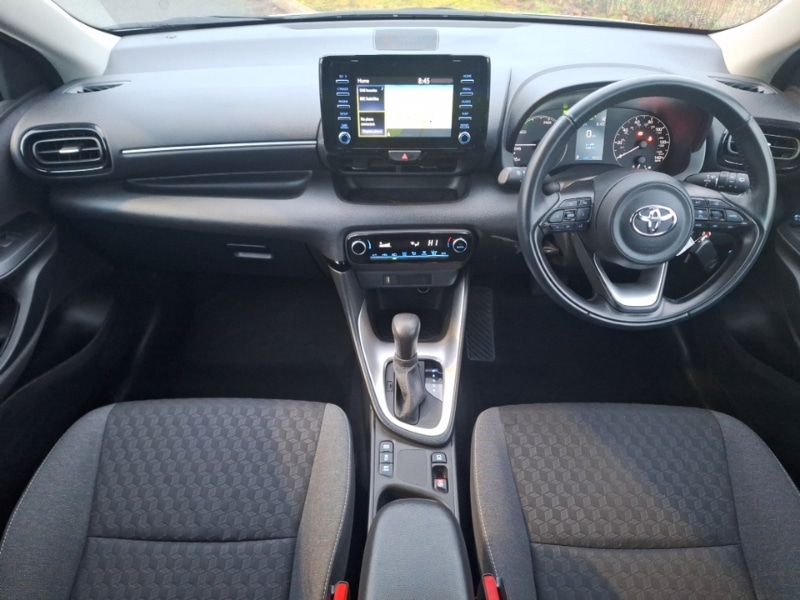 Used Toyota Yaris 2023 for sale - 77285268: Photo 2