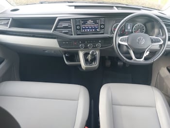 Used Volkswagen Transporter Shuttle 2024 for sale - 78983123: Photo