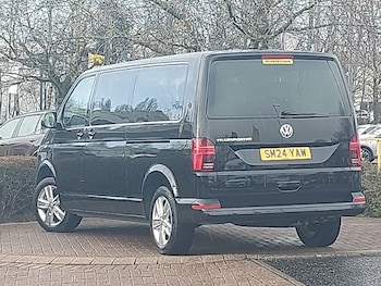 Used Volkswagen Transporter Shuttle 2024 for sale - 78983123: Photo