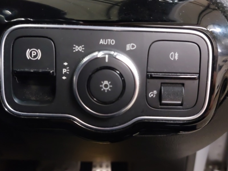 Used Mercedes-Benz A-Class 2020 for sale - 76700408: Photo 12