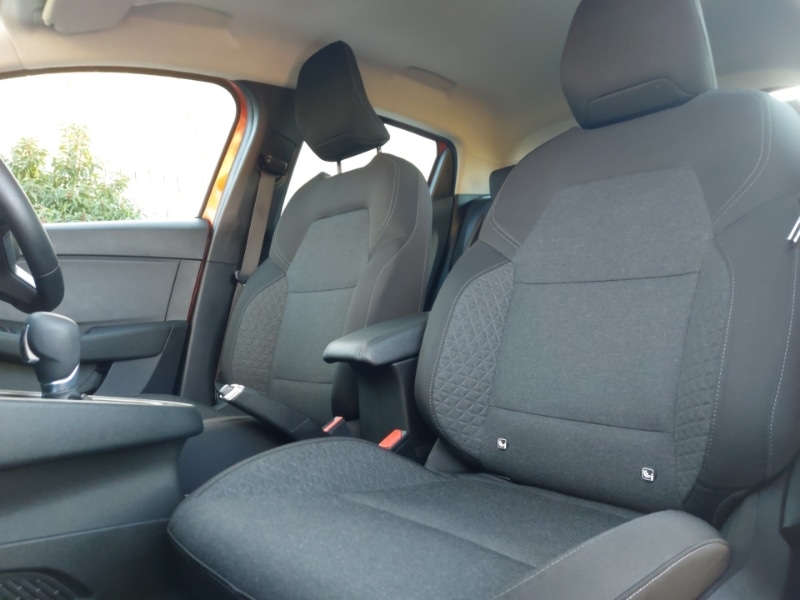 Used Renault Clio 2022 for sale - 76778828: Photo 5