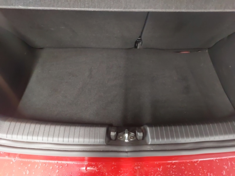 Used Hyundai i10 2021 for sale - 77752550: Photo 8