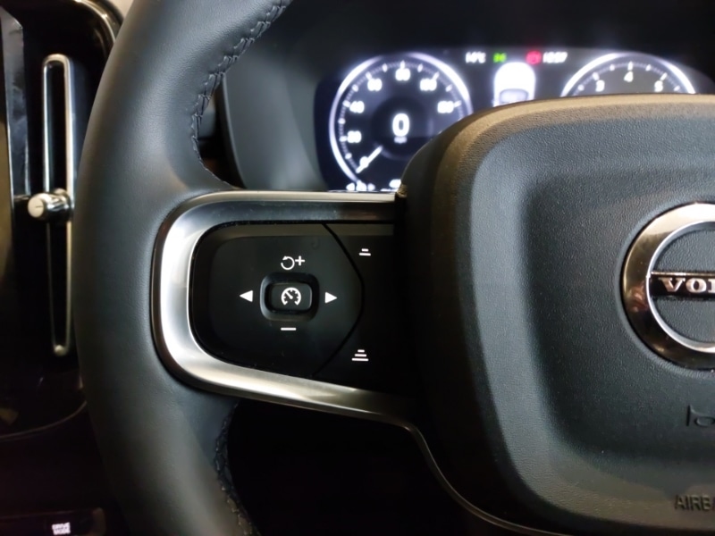 Used Volvo XC40 2021 for sale - 76414047: Photo 10