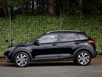 Used Kia Stonic 2022 for sale - 76135539: Photo 4