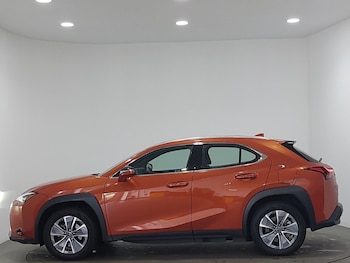 Used Lexus UX 2024 for sale - 76293826: Photo 4