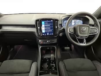 Used Volvo XC40 2023 for sale - 79623850: Photo