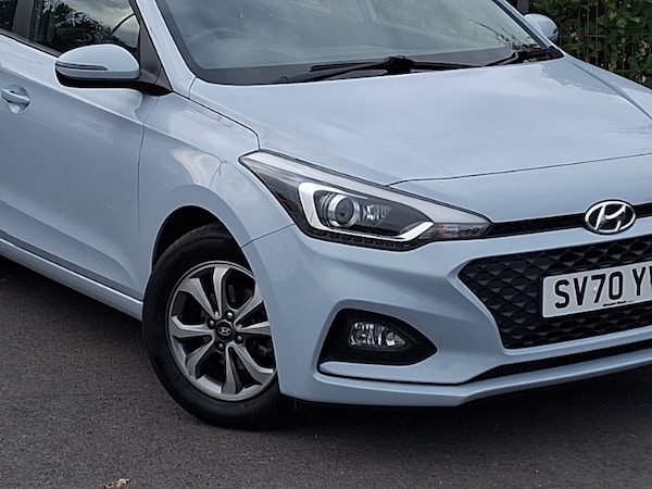 Used Hyundai i20 2020 for sale - 76306072: Photo 9