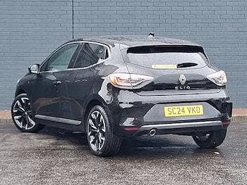 Used Renault Clio 2024 for sale - 77761905: Photo