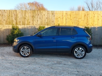 Used Volkswagen T-Cross 2021 for sale - 77565682: Photo