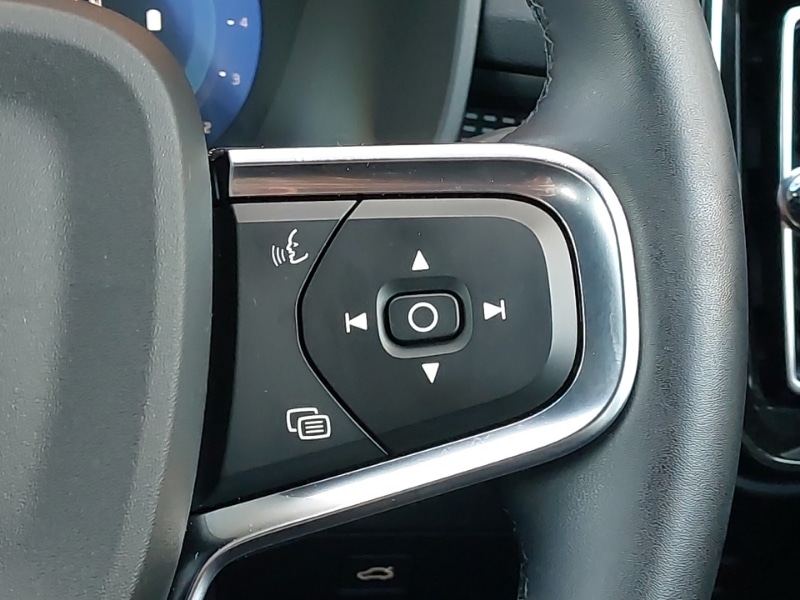 Used Volvo XC40 2024 for sale - 76407898: Photo 10