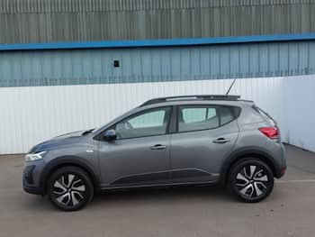 Used Dacia Sandero Stepway 2025 for sale - 79722192: Photo