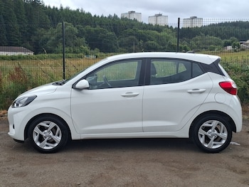 Used Hyundai i10 2022 for sale - 79315507: Photo