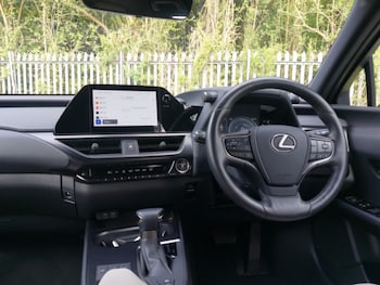 Used Lexus UX 2023 for sale - 78595862: Photo