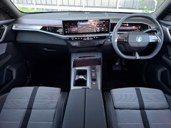 Used Vauxhall Grandland 2025 for sale - 77401537: Photo