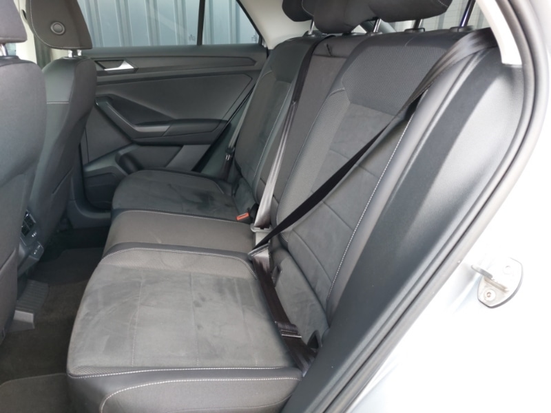 Used Volkswagen T-Roc 2024 for sale - 77142459: Photo 6