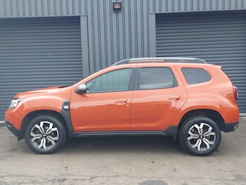 Used Dacia Duster 2023 for sale - 78563902: Photo