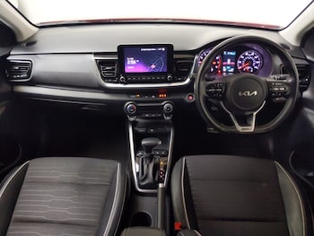 Used Kia Stonic 2023 for sale - 78647753: Photo