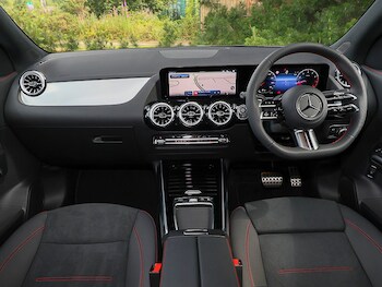 Used Mercedes-Benz GLA 2024 for sale - 77365703: Photo