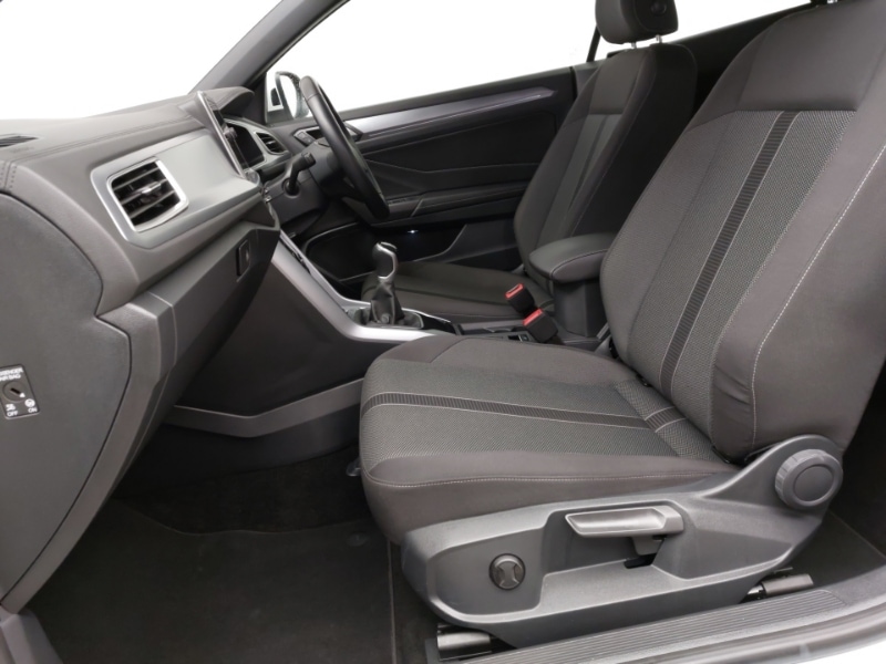 Used Volkswagen T-Roc 2022 for sale - 77638401: Photo 5