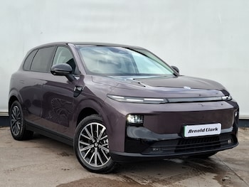 Leapmotor B10 feature image