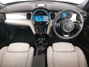 Used MINI Hatch 2023 for sale - 78600263: Photo