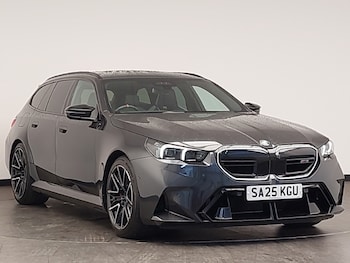 2025 - M5 5dr DCT