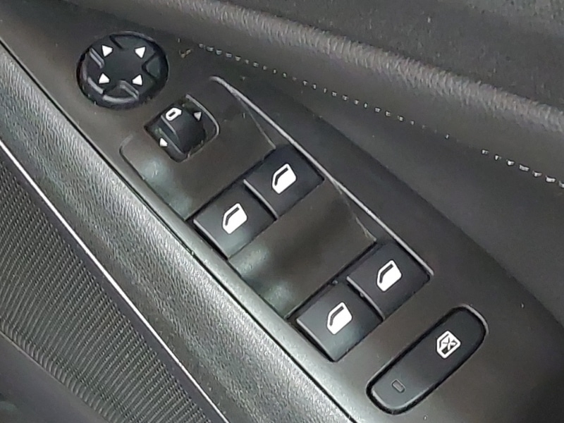 Used Vauxhall Crossland 2021 for sale - 77380443: Photo 12