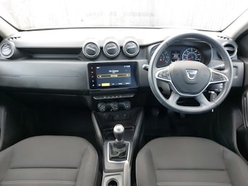 Used Dacia Duster 2022 for sale - 77838125: Photo