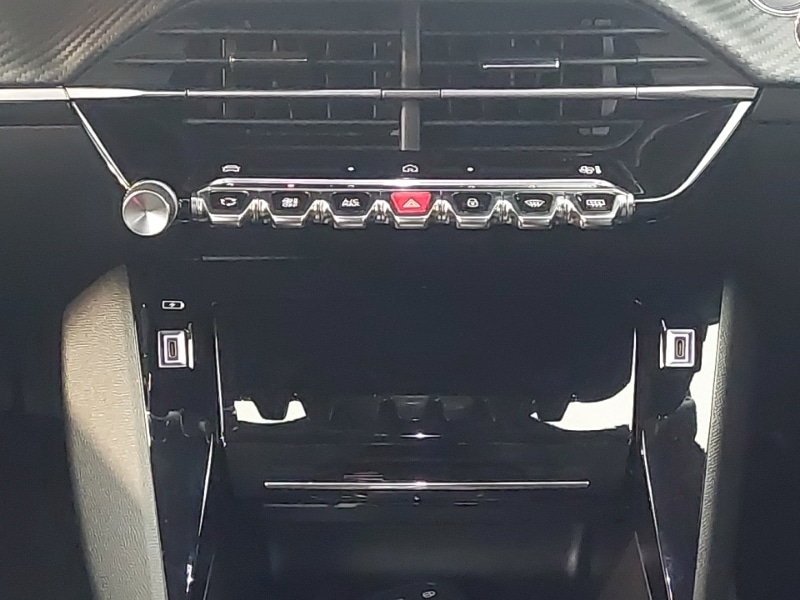 Used Peugeot 2008 2024 for sale - 77052808: Photo 11