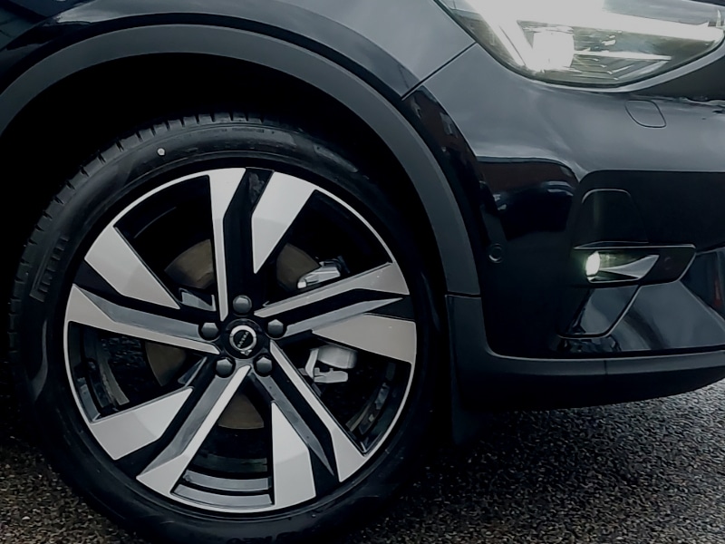 Used Volvo XC40 2025 for sale - 76920899: Photo 9