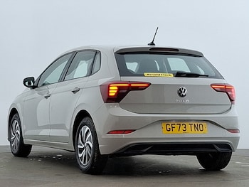 Used Volkswagen Polo 2023 for sale - 76925450: Photo