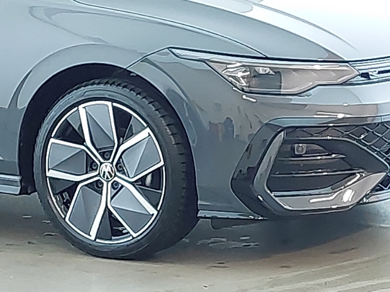 Used Volkswagen Golf 2025 for sale - 76875655: Photo 9