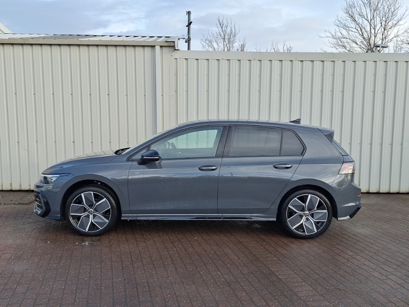 Used Volkswagen Golf 2025 for sale - 76912343: Photo 4