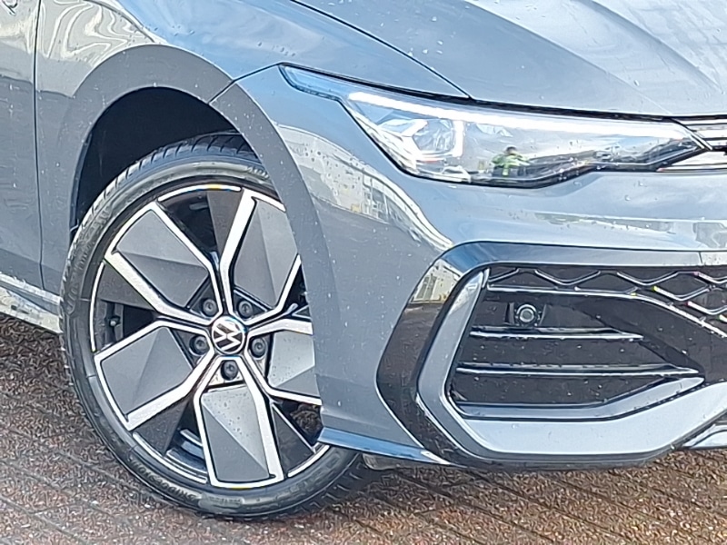 Used Volkswagen Golf 2025 for sale - 76912343: Photo 9