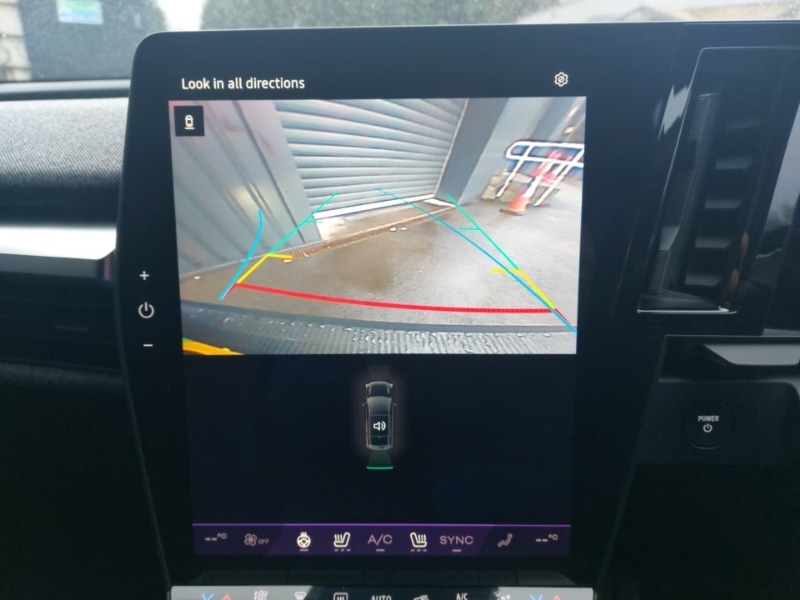 Used Renault Scenic E-Tech 2024 for sale - 77126947: Photo 12