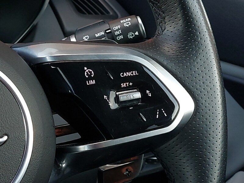 Used Jaguar E-Pace 2023 for sale - 77949320: Photo 10