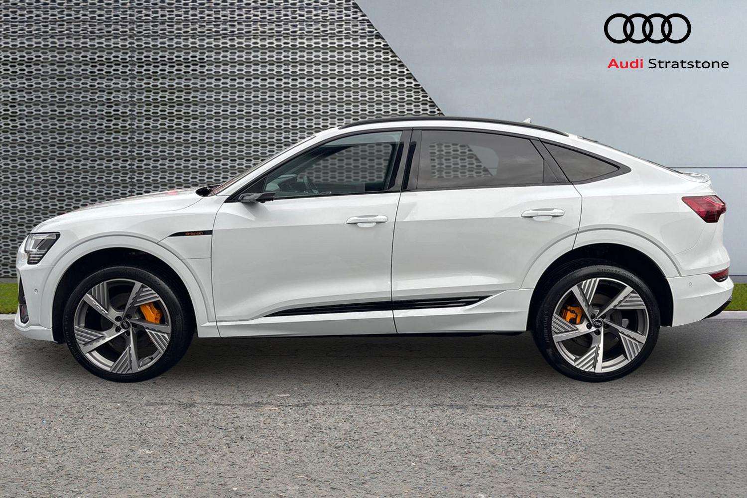 Used Audi e-tron 2022 for sale - 77178934: Photo 8