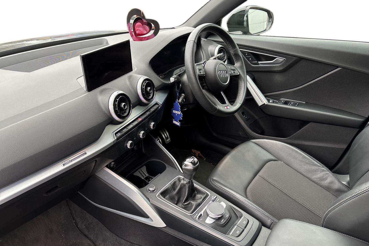 Used Audi Q2 2021 for sale - 76298445: Photo 2