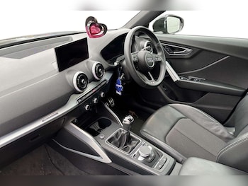 Used Audi Q2 2021 for sale - 76298445: Photo