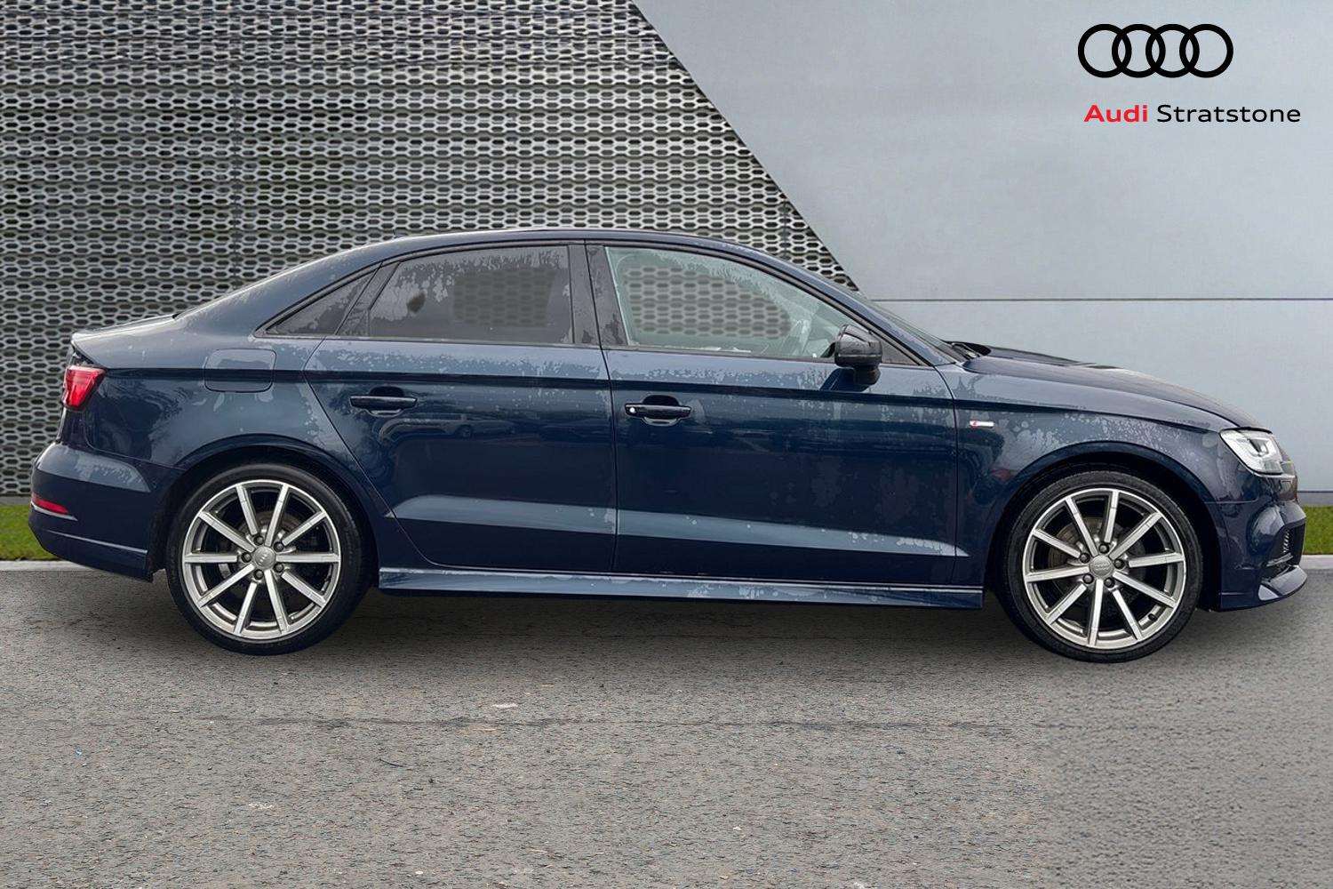 Used Audi A3 2017 for sale - 76488030: Photo 4