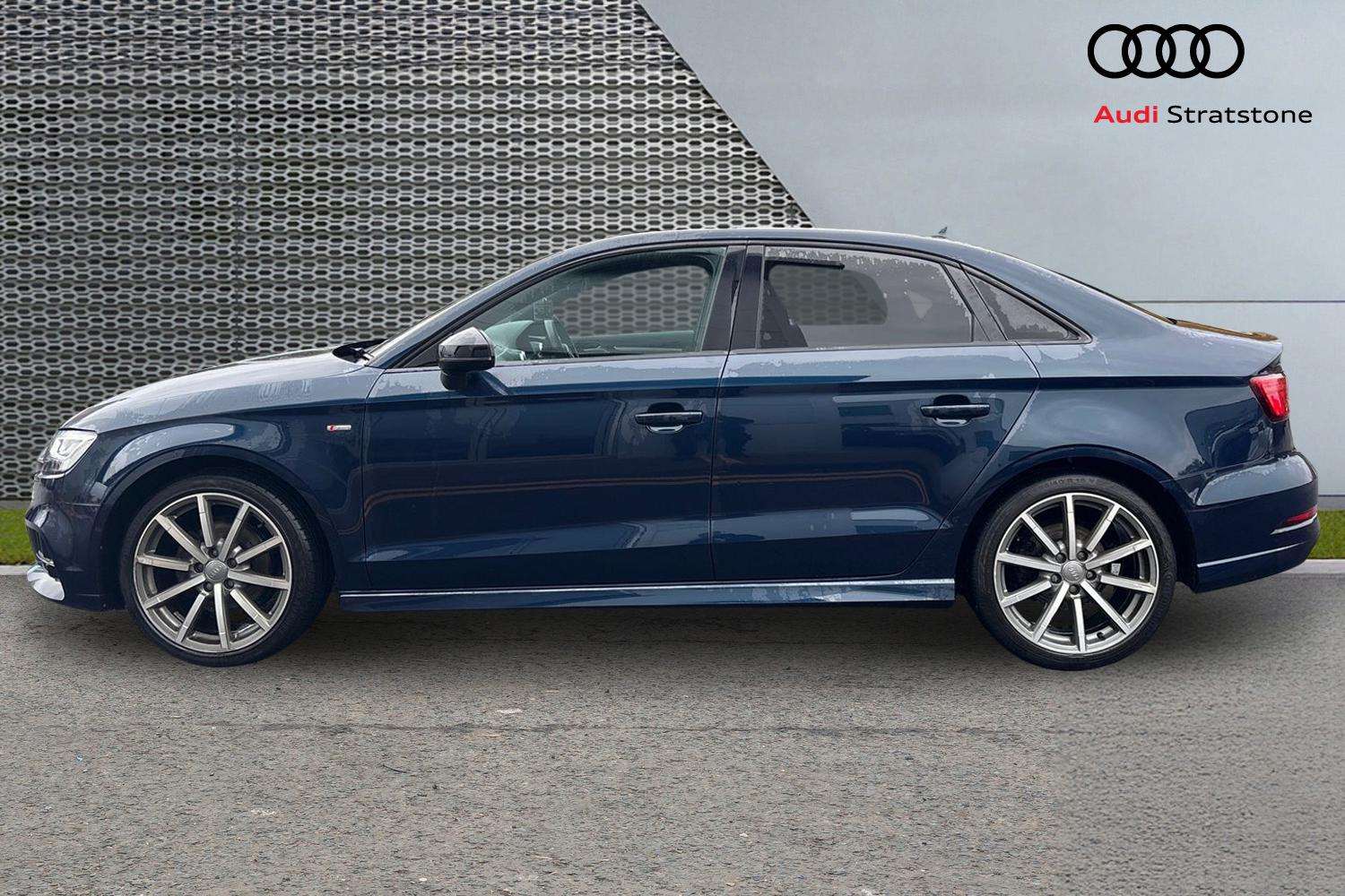 Used Audi A3 2017 for sale - 76488030: Photo 8